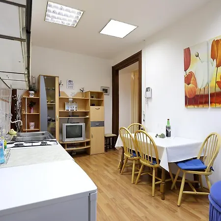 Apartment Center Dragica